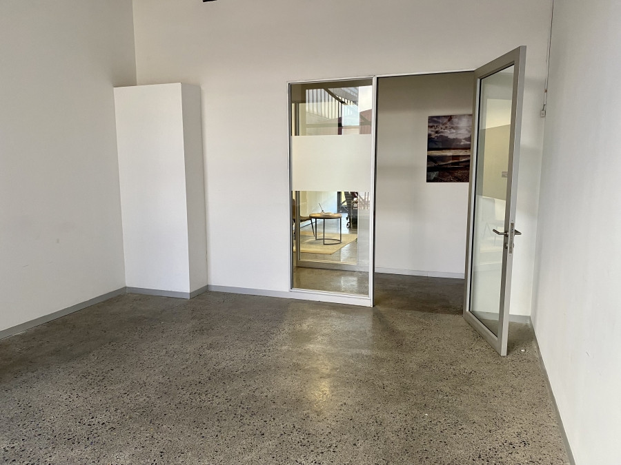 To Let commercial Property for Rent in Woodstock Western Cape